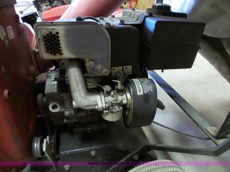 image for item BT9487 Billy Goat lawn leaf vacuum