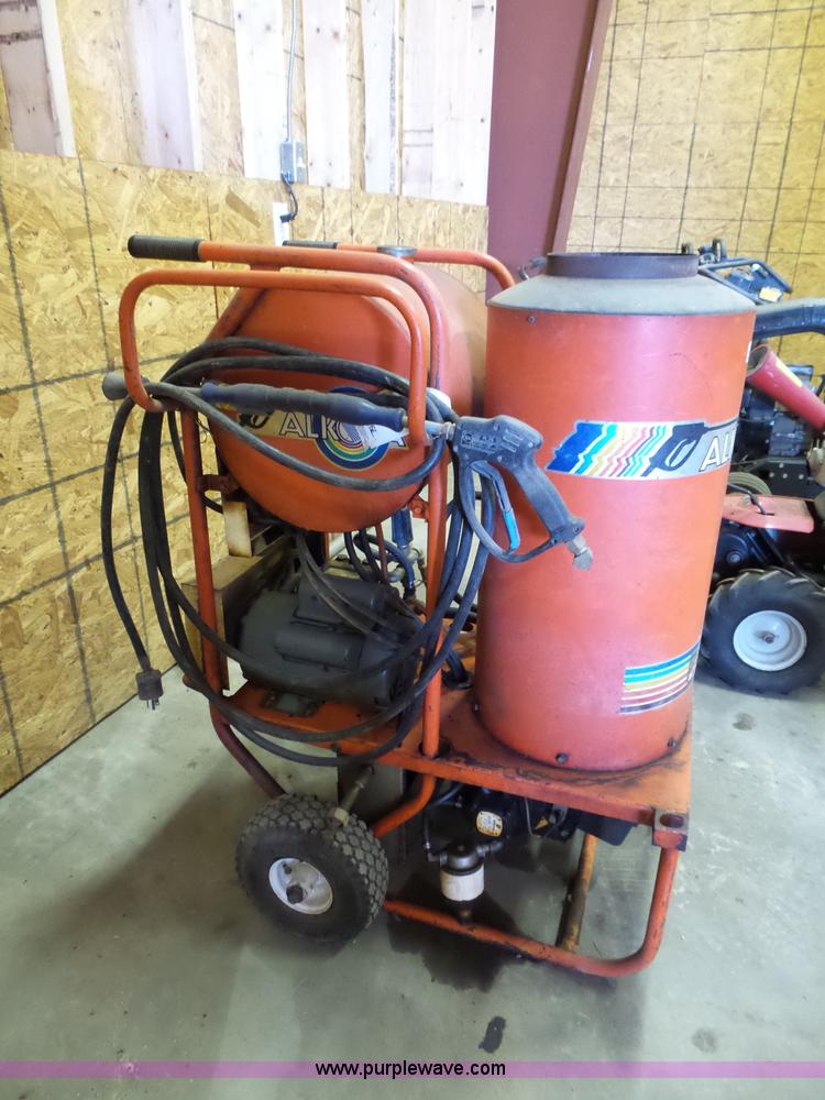 image for item BT9489 Alkota 3182 hot water pressure washer