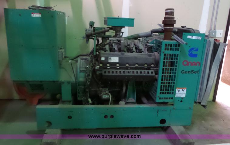 image for item BT9495 2000 Onan generator