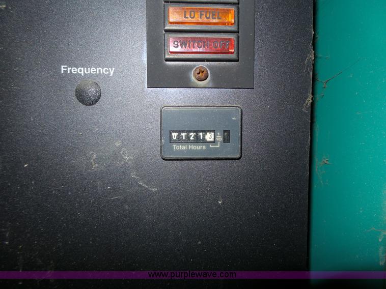 image for item BT9495 2000 Onan generator