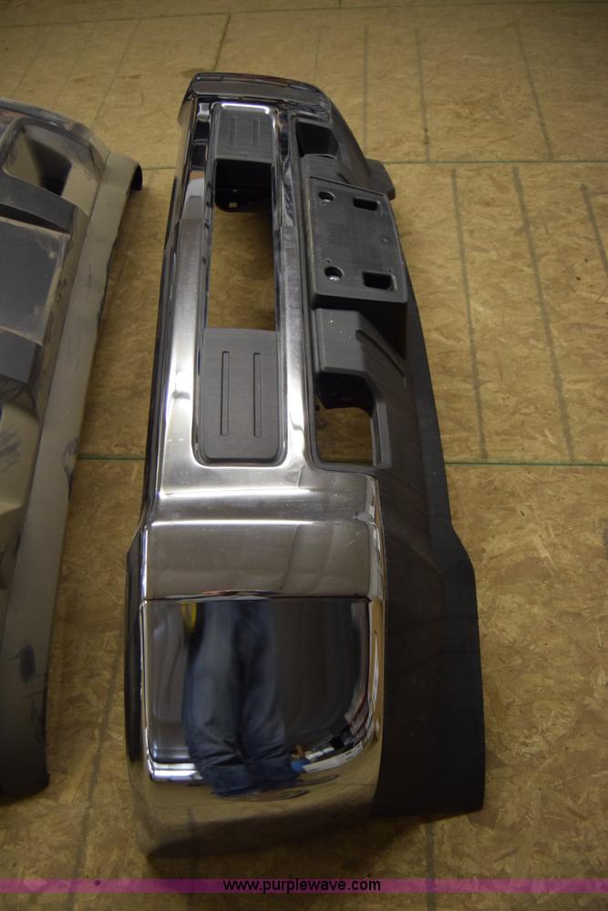 image for item BW9338 (3) Chevrolet HD front bumpers