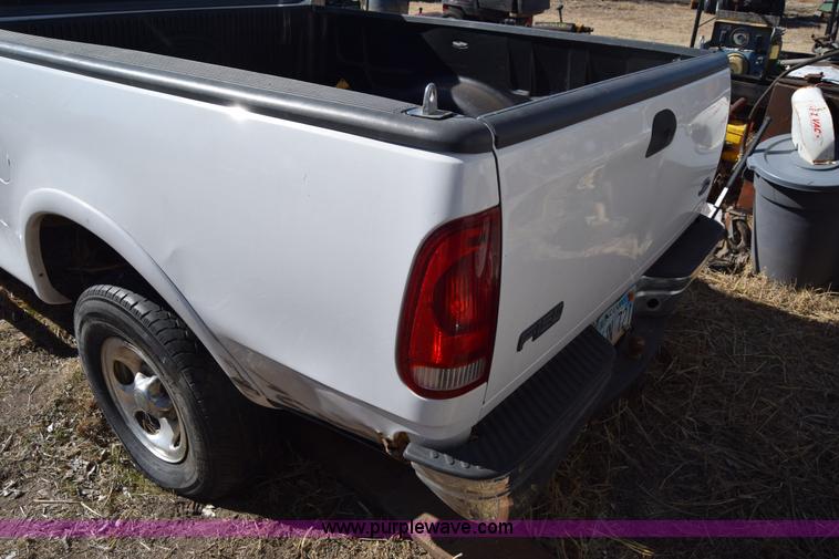 image for item BX9577 1999 Ford F150 SuperCab pickup truck