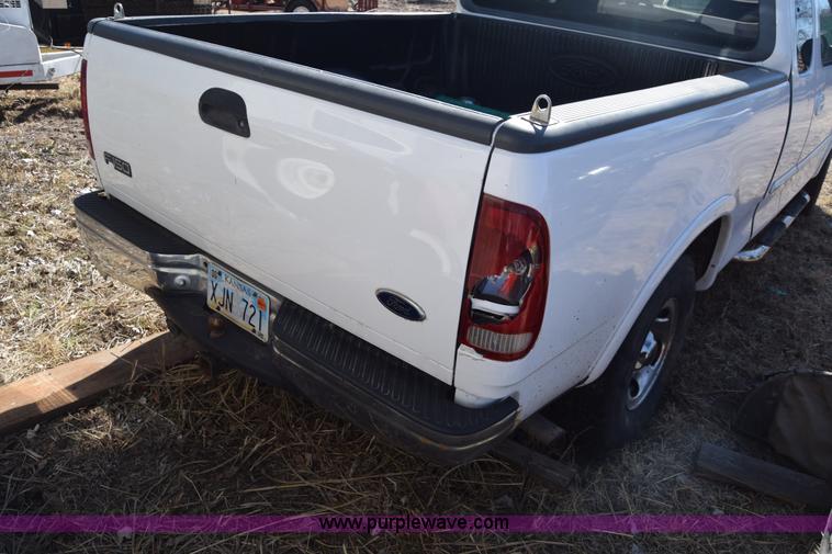 image for item BX9577 1999 Ford F150 SuperCab pickup truck