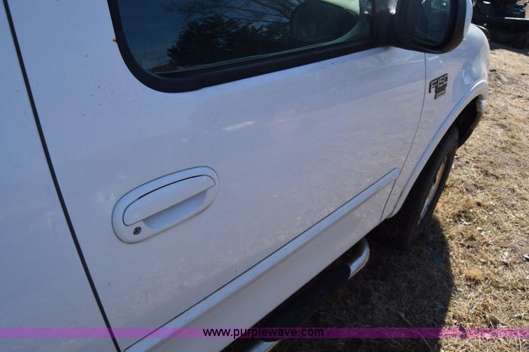 image for item BX9577 1999 Ford F150 SuperCab pickup truck