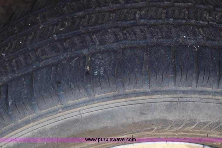 image for item BX9577 1999 Ford F150 SuperCab pickup truck