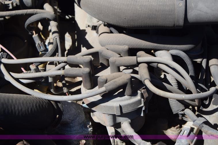 image for item BX9582 1993 Ford F250 HD XL SuperCab pickup truck