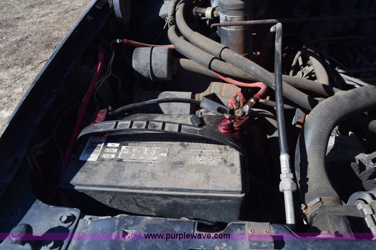 image for item BX9582 1993 Ford F250 HD XL SuperCab pickup truck