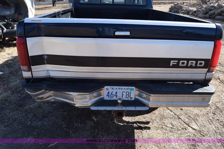 image for item BX9582 1993 Ford F250 HD XL SuperCab pickup truck