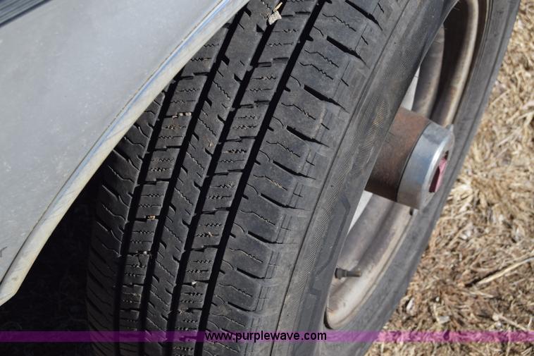 image for item BX9582 1993 Ford F250 HD XL SuperCab pickup truck