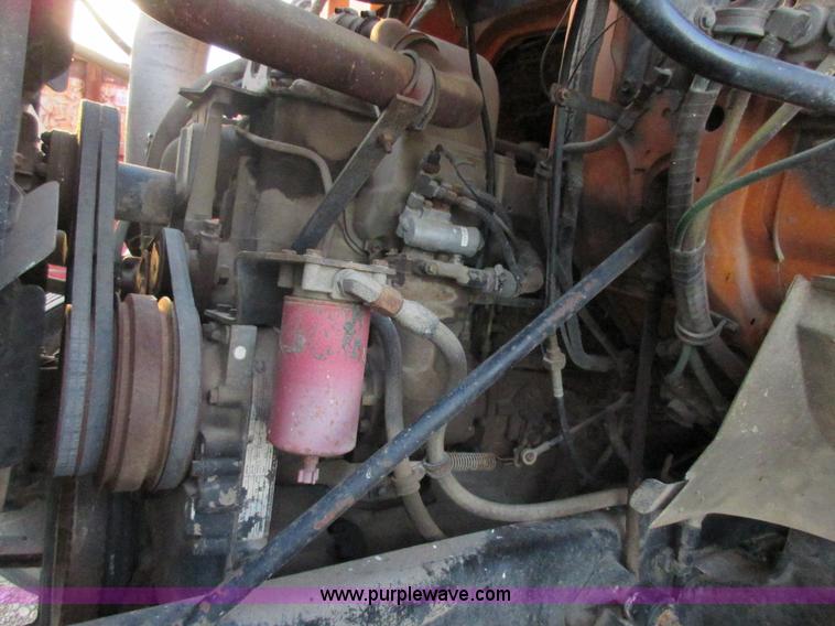 image for item I1791 1984 GMC Brigadier semi truck