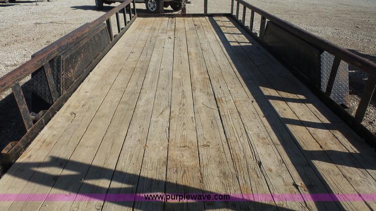 image for item I2301 2007 Texas Bragg equipment trailer