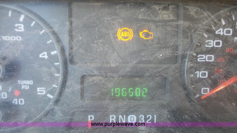 image for item I2302 2006 Ford F250 Super Duty Crew Cab pickup truck