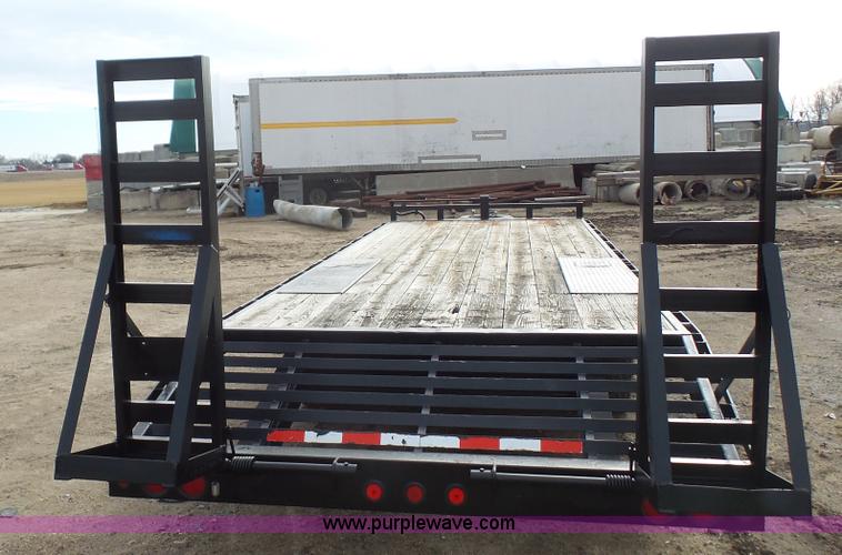 image for item J4694 2008 PJ equipment trailer