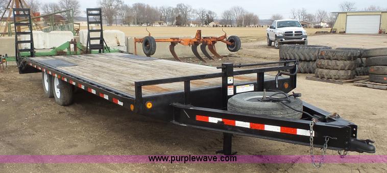 image for item J4694 2008 PJ equipment trailer