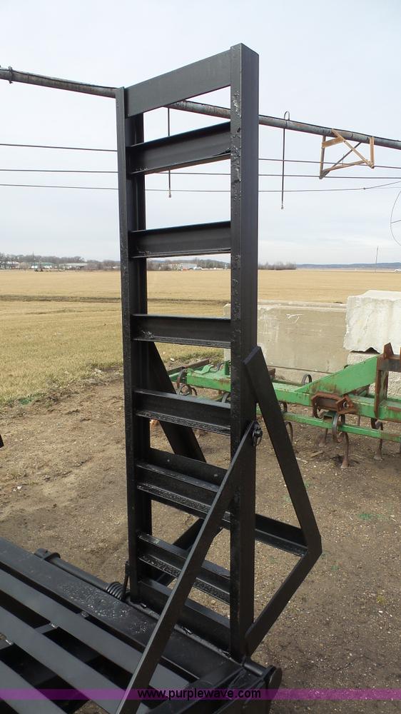 image for item J4694 2008 PJ equipment trailer