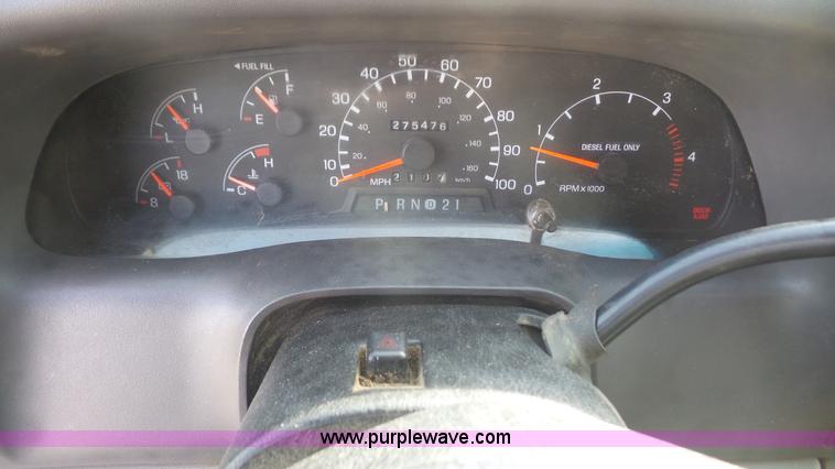 image for item J4714 2000 Ford F250 Super Duty SuperCab pickup truck