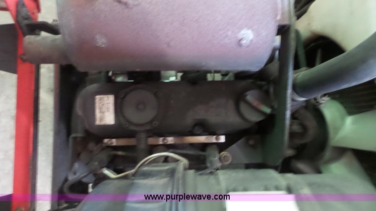 image for item J4724 2010 Kubota ZD331 lawn mower