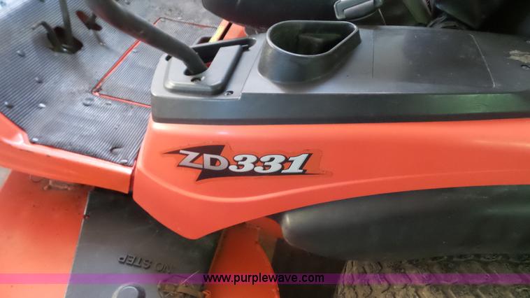 image for item J4724 2010 Kubota ZD331 lawn mower