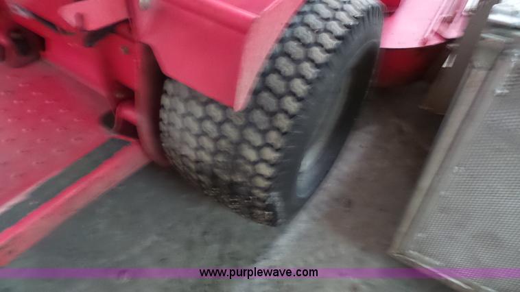 image for item J4725 2013 Gravely Pro Stance 61 lawn mower