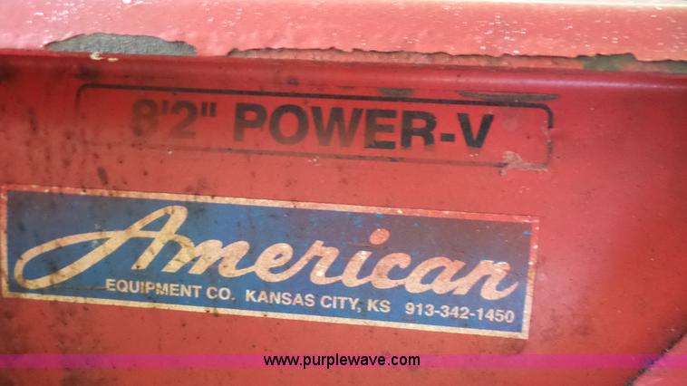 image for item J4737 2006 Ford F350 Super Duty flatbed pickup truck