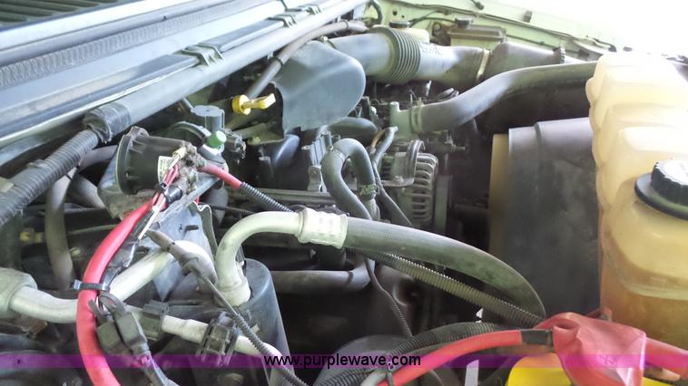 image for item J4739 2003 Ford F250 Super Duty pickup truck