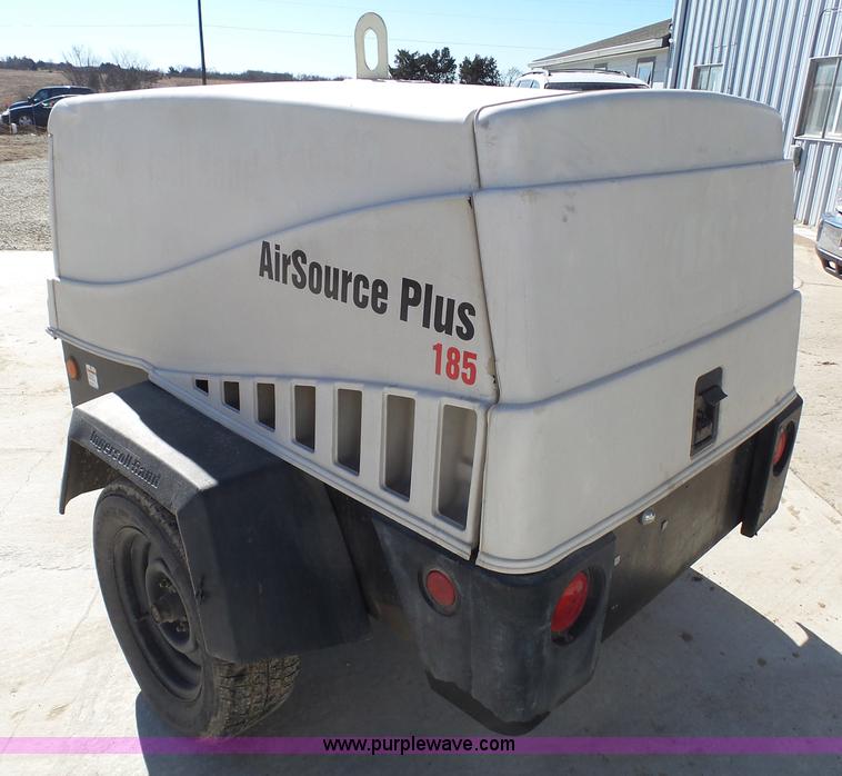 image for item J7293 2005 Ingersoll Rand P185WJD air compressor