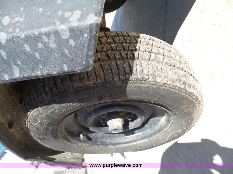 image for item J7293 2005 Ingersoll Rand P185WJD air compressor