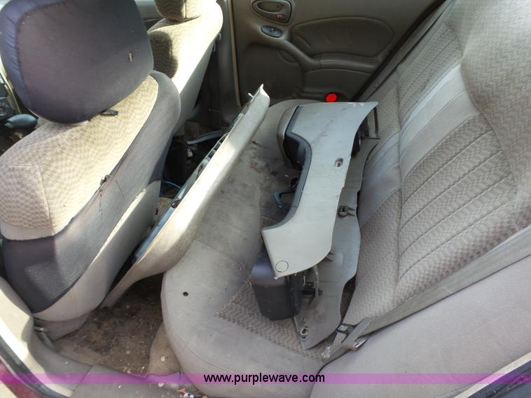 image for item J7305 2005 Pontiac Grand AM SE