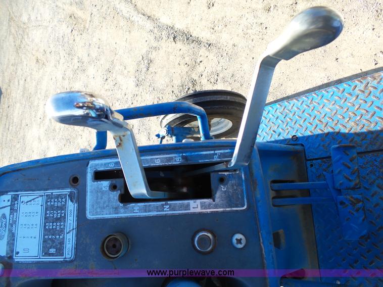 image for item J7306 Ford 8000 tractor
