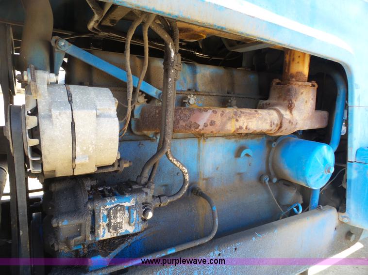 image for item J7306 Ford 8000 tractor