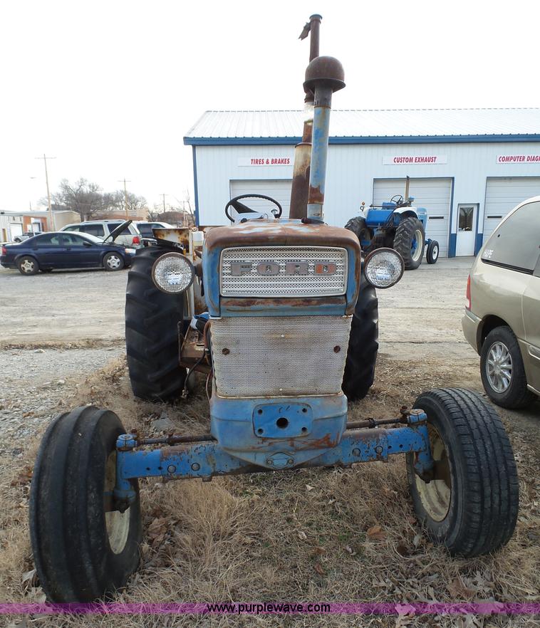 image for item J7307 Ford 5000 tractor