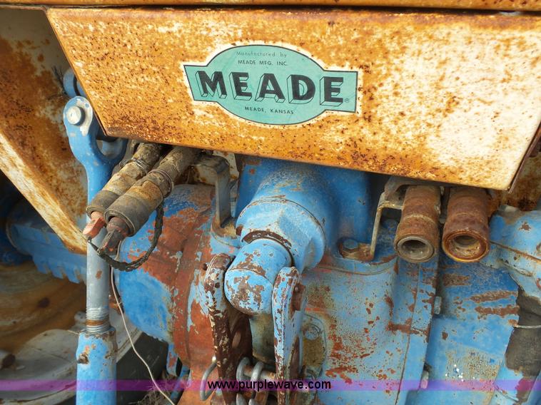 image for item J7307 Ford 5000 tractor