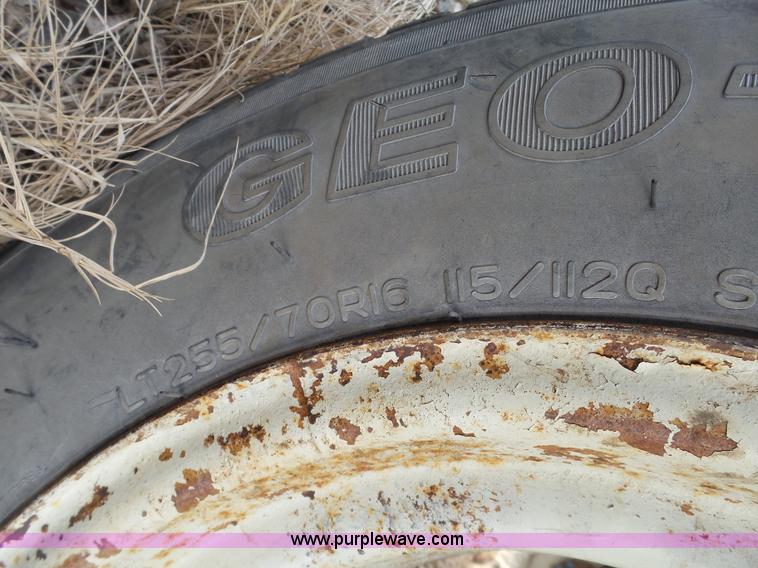 image for item J7307 Ford 5000 tractor