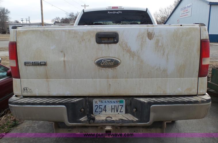 image for item J7309 2006 Ford F150 SuperCab pickup truck