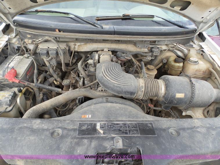 image for item J7309 2006 Ford F150 SuperCab pickup truck