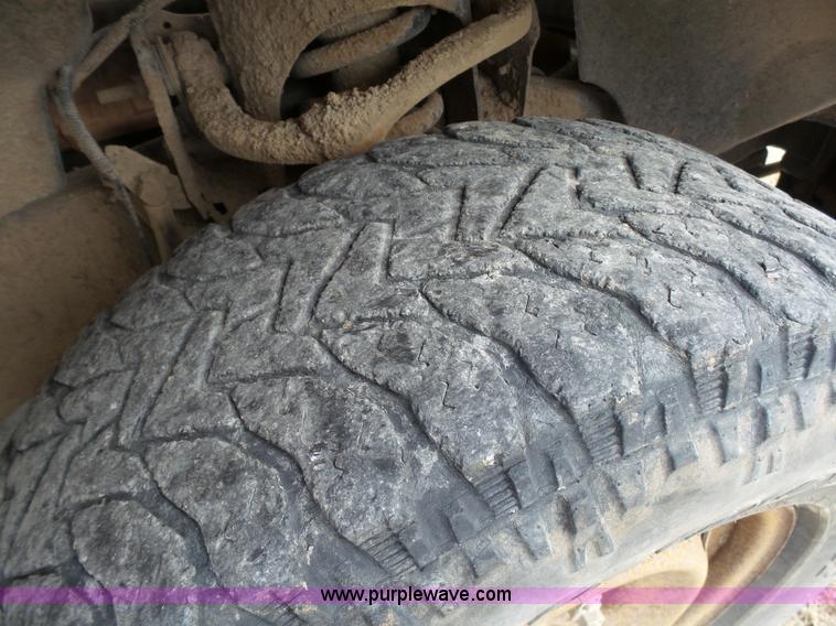 image for item J7309 2006 Ford F150 SuperCab pickup truck