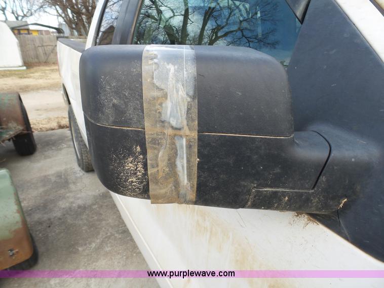 image for item J7309 2006 Ford F150 SuperCab pickup truck