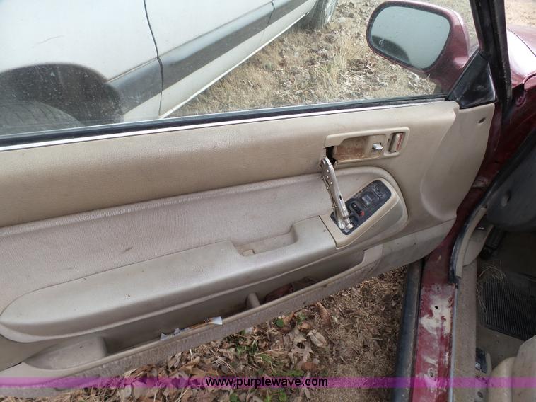 image for item J7310 1992 Honda Accord LX