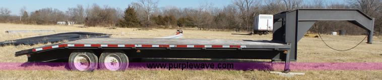 image for item J7682 1994 shop built equipment trailer