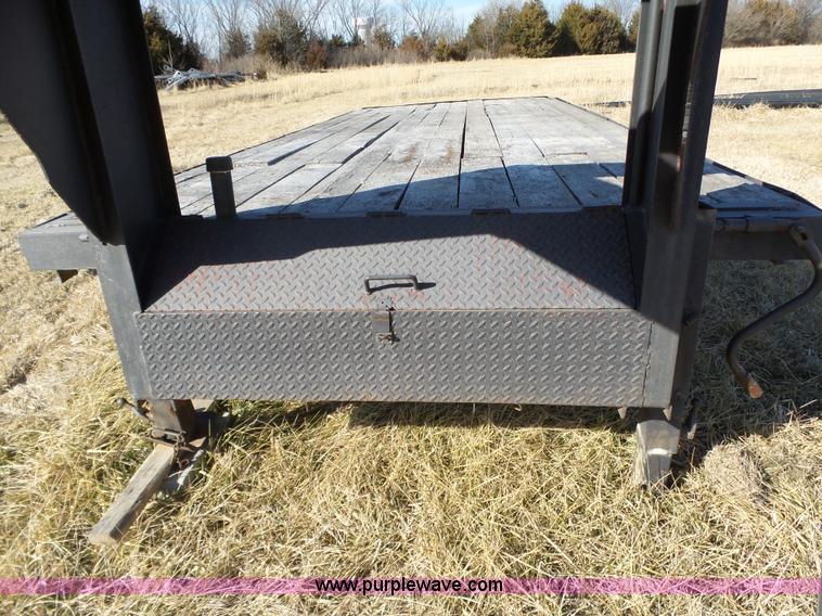 image for item J7682 1994 shop built equipment trailer