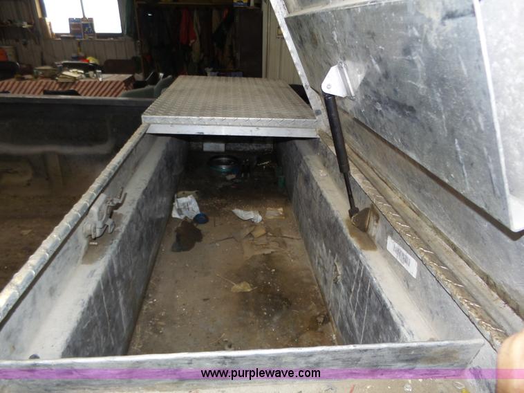 image for item J8818 2000 Ford F150 XLT SuperCab pickup truck