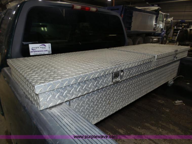 image for item J8818 2000 Ford F150 XLT SuperCab pickup truck