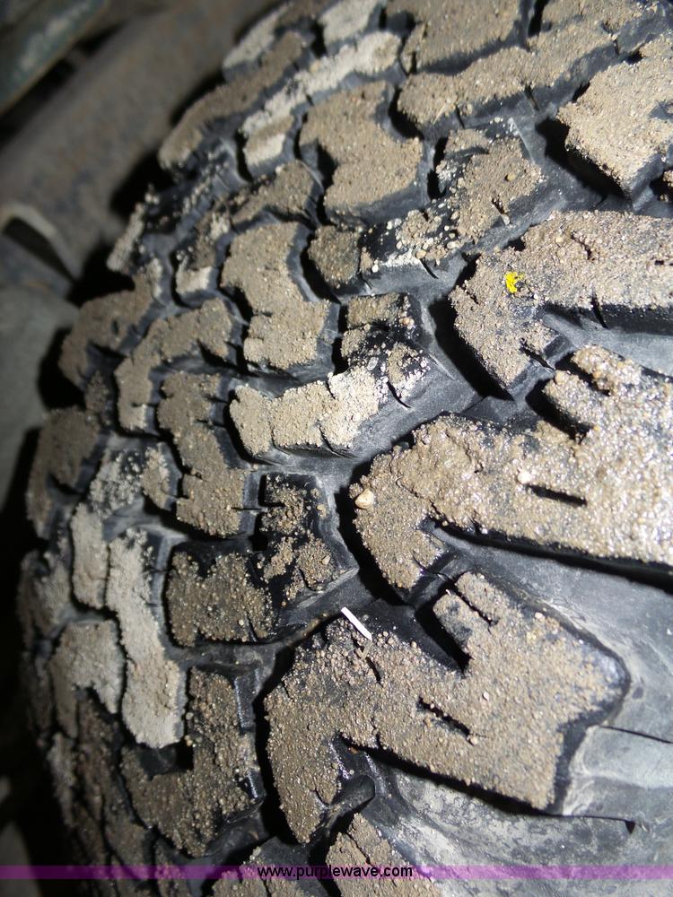 image for item J8818 2000 Ford F150 XLT SuperCab pickup truck