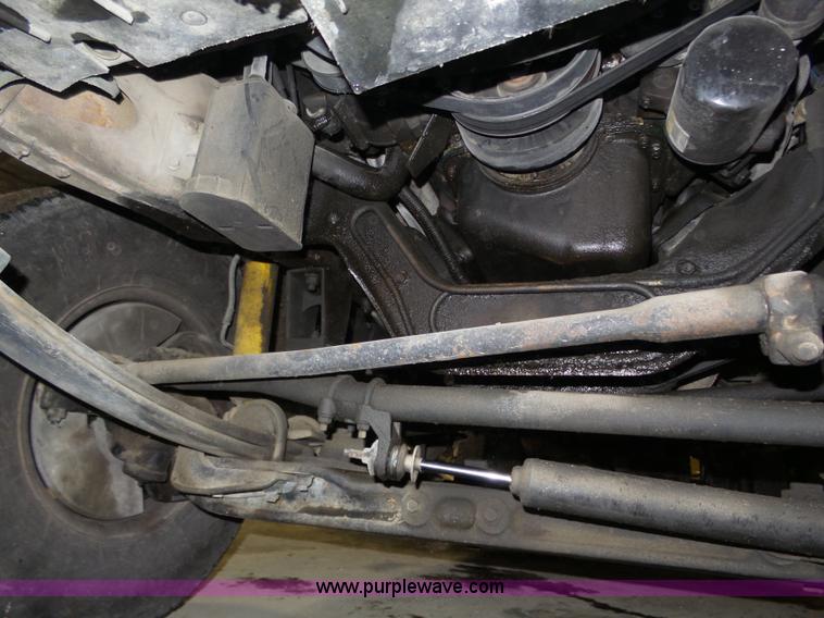 image for item J8821 1995 Ford F450 Super Duty flatbed truck