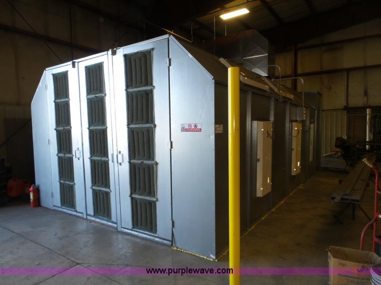 image for item J8831 2014 Standard CBS4603-3B paint booth