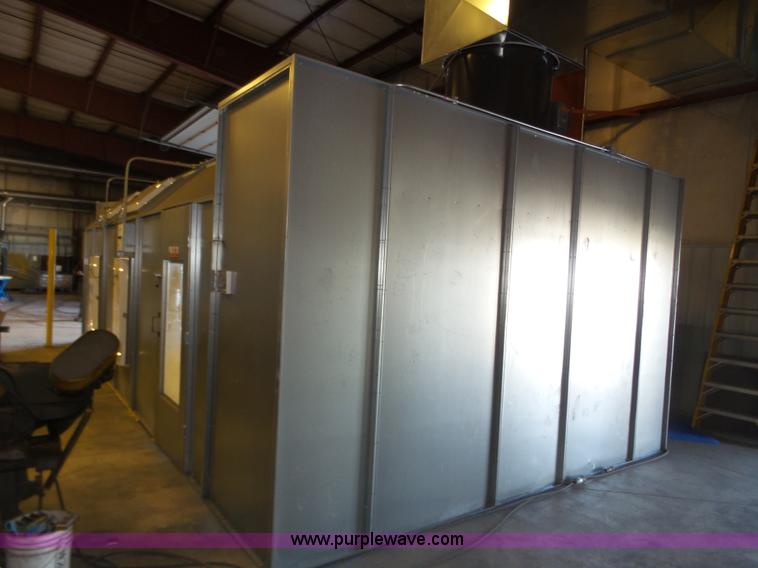 image for item J8831 2014 Standard CBS4603-3B paint booth