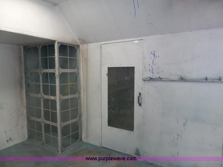 image for item J8831 2014 Standard CBS4603-3B paint booth