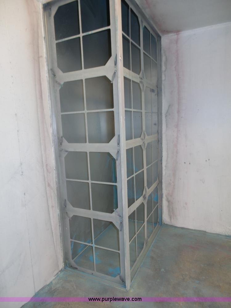 image for item J8831 2014 Standard CBS4603-3B paint booth