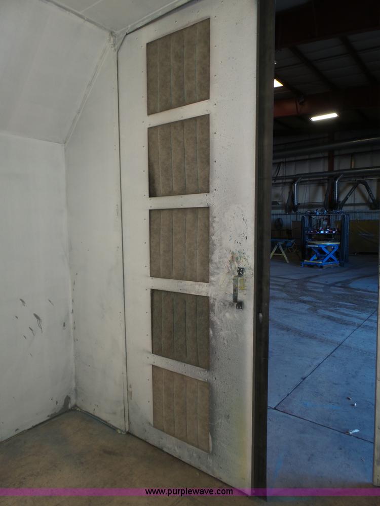 image for item J8831 2014 Standard CBS4603-3B paint booth