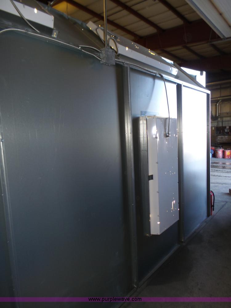image for item J8831 2014 Standard CBS4603-3B paint booth